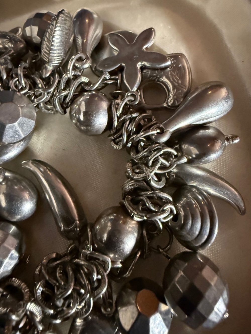 Stretchy Silver-Tone sea life Charm Bracelet - Women's Fashion Jewelry - Picture 3 of 3